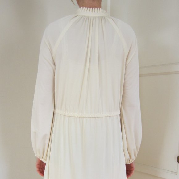 Vintage Cream Ivory Long Sleeve Dress Pintuck Polyester 1970s Medium - Picture 3 of 11